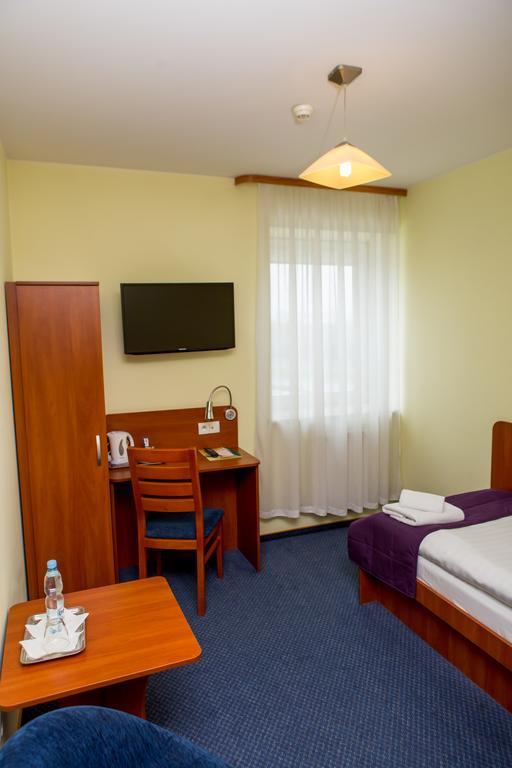 Hotel Classic Жешув Номер фото