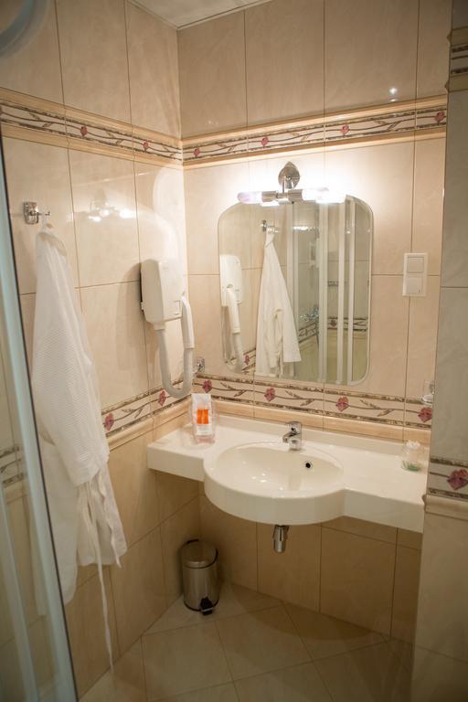Hotel Classic Жешув Номер фото
