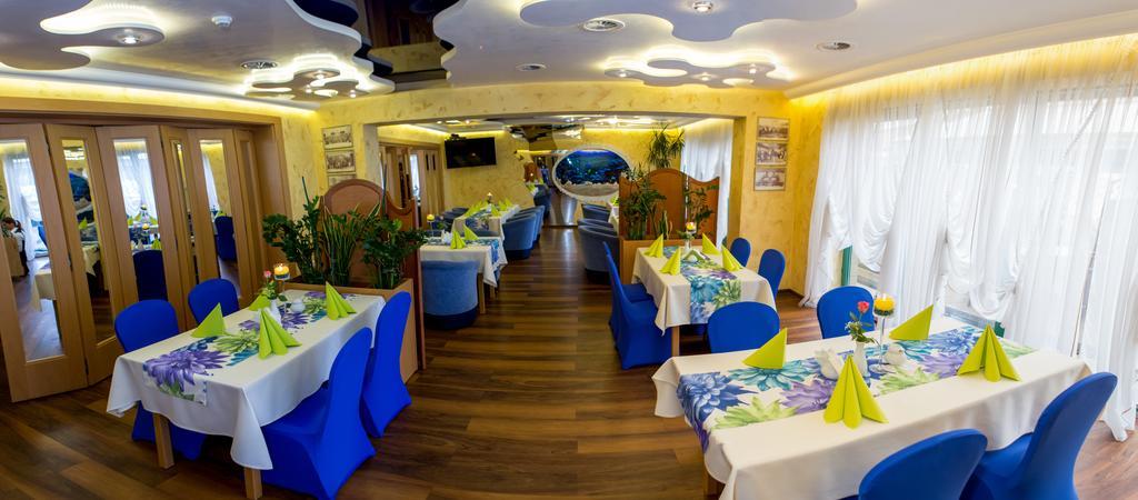 Hotel Classic Жешув Экстерьер фото