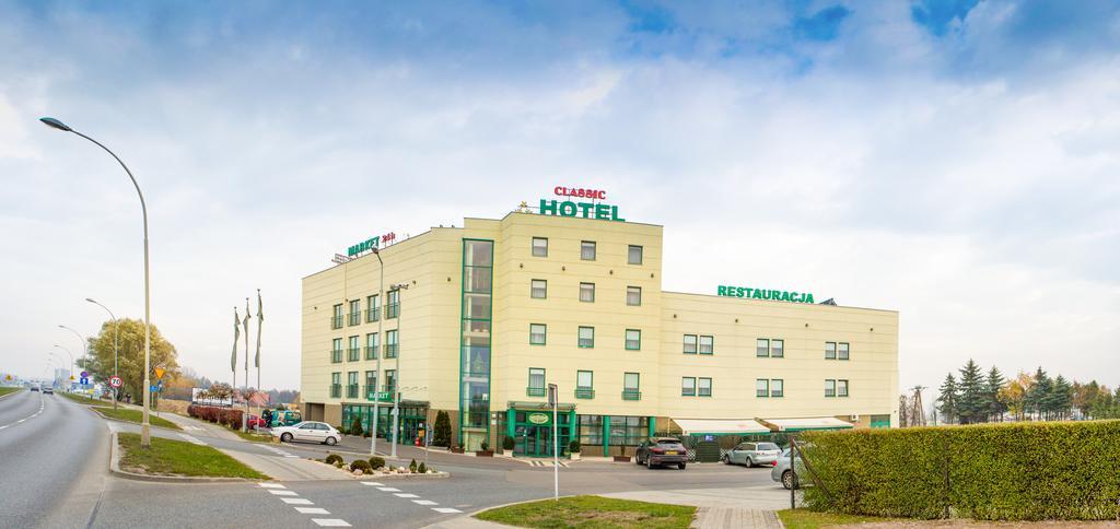 Hotel Classic Жешув Экстерьер фото